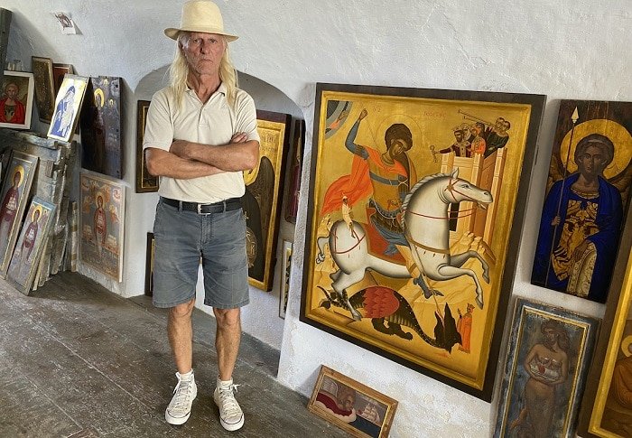 Santorini icon painter